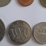 Coins a mix of different countries 28 coins in total registered post included Image 6