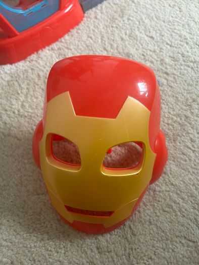 Iron man toy with mask