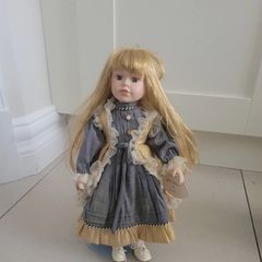 Porcelain dolls