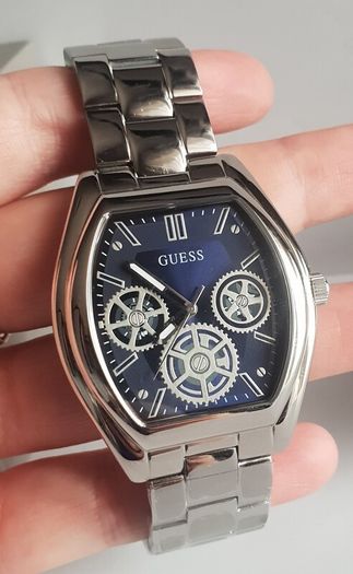 New Mens Guess Watch