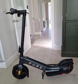 PURE e-scooter