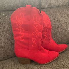 Red cow boy boots