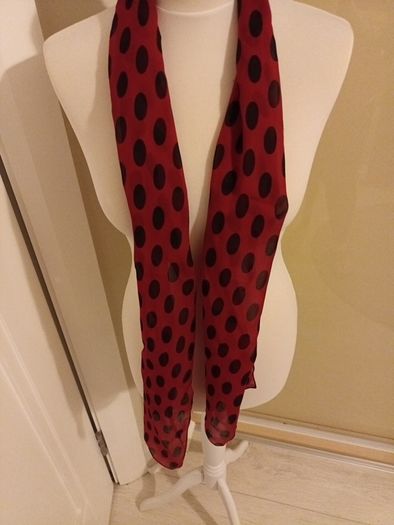 Long polka dot scarf