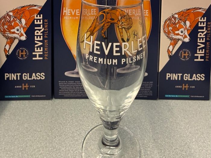 Heverlee Belgian beer pint glass