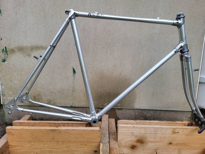 Alan Competition and CX Frames