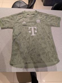 Bayern Munich jersey 2023/24