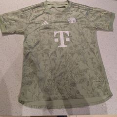 Bayern Munich jersey 2023/24