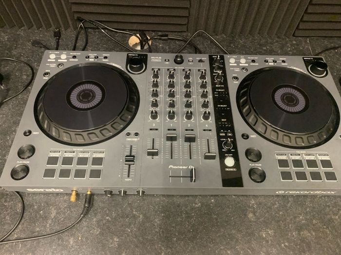 Space for dj to practice