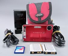 Fuji FinePix Z10 FD Red 7MP 3x Zoom  Digital Camera