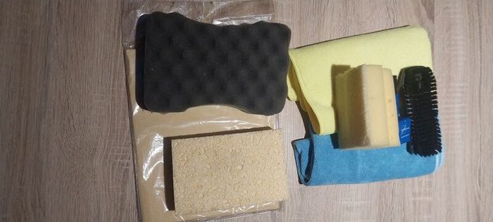 Car cleaning kit