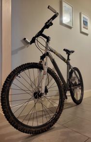 Giant XTC Mountain Bike,  size L. Deore Lx