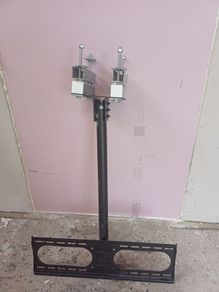 Large screen ceiling holder