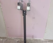 Large screen ceiling holder
