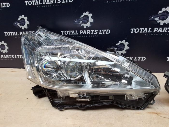 Toyota prius plus 2012-15 led headlights