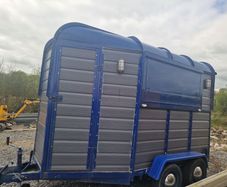 Rice horse box catering