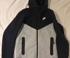 Nike Tech Fleece
