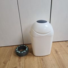 Tommy Tippee Sangenic Nappy Bin