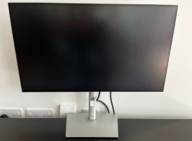 Dell U2722D UltraSharp 27 Inch QHD Monitor