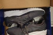 Man trainers