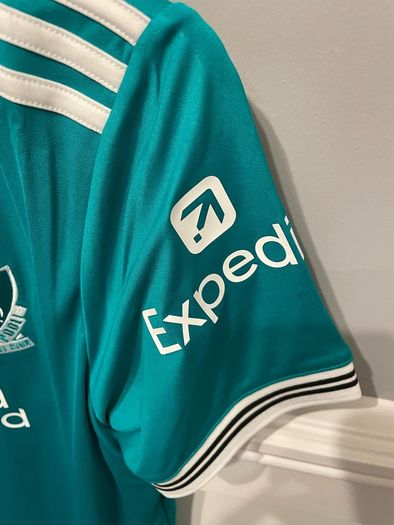 Adidas Liverpool 3rd Jersey Women's M(12)