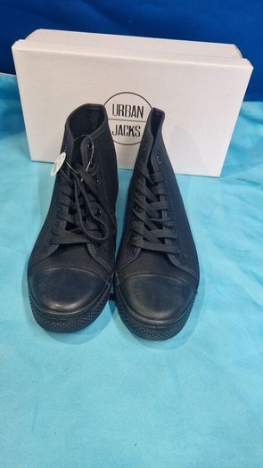 Urban Jacks High-Top Trainers