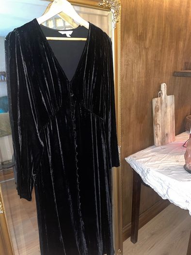 Black Velvet Dress