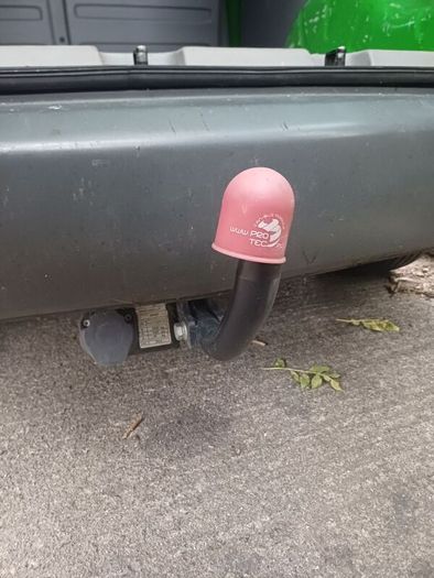Volkwagon Caddy van