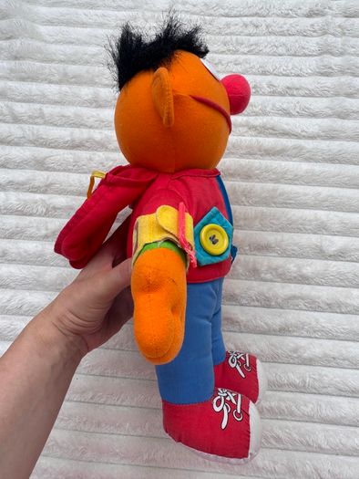 Playskool Dress Me Up Ernie Sesame Street Plush 1990 Vintage approx. 35 cm. Used Damaged Please see photos