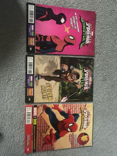 Ultimate Spider-man comic bundle