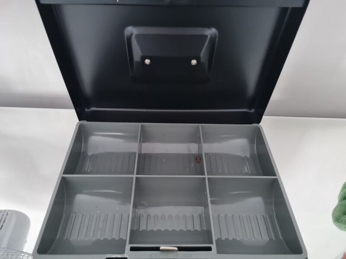 cash box