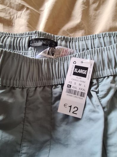 Men's Cargo Swim Shorts - Size X-Large