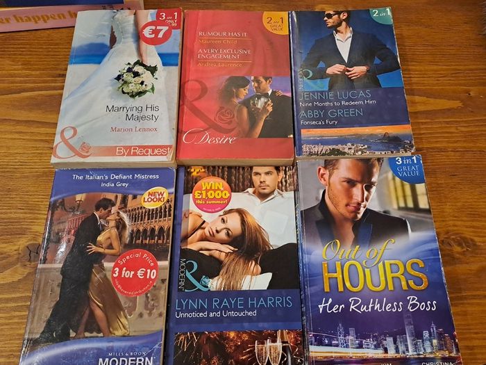 Mills and  Boon Romance Books