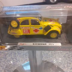 1/18 diecast  maisto citroen 2cv rally