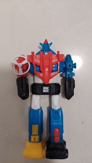 Robot / toy / vintage figure