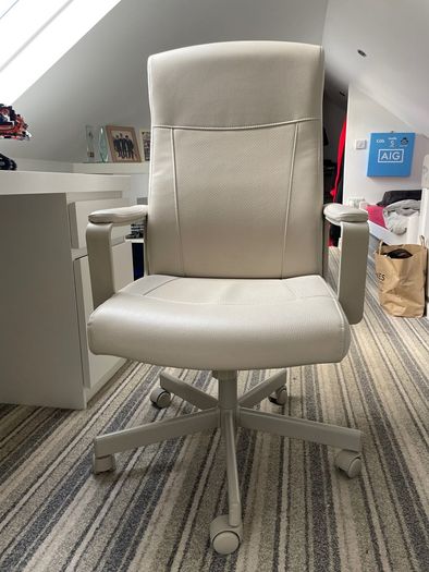 Office desk chair