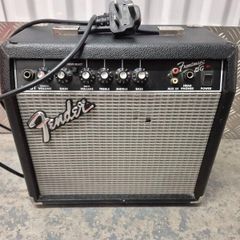 Fender Frontman 15g