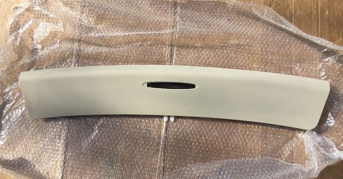 Rear Roof Trim (Mercedes E Class W212)