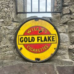 Wills Gold Flake Round Sign