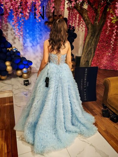 Stunning floor length debs dress