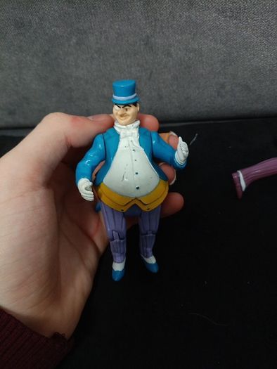 1989 Batman Joker Robin penguin action figures Toybiz