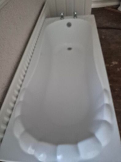 bathroom suite