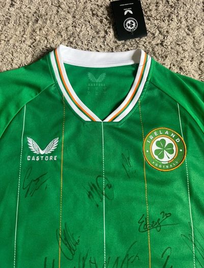 ireland men's senior team signed football jersey
