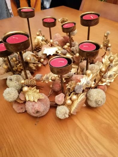 Christmas Table Centre Piece