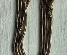 9ct solid gold necklace free register post
