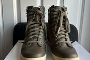 DKNY wedge trainers - sz 6