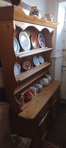 Pine Dresser
