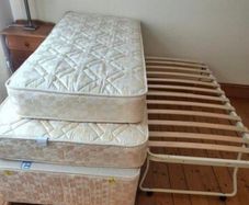 single bed with trundle