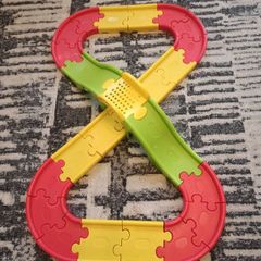 car rails toy
