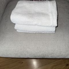 hand  towels
