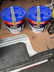 Dulux elephant breath color 2x11l